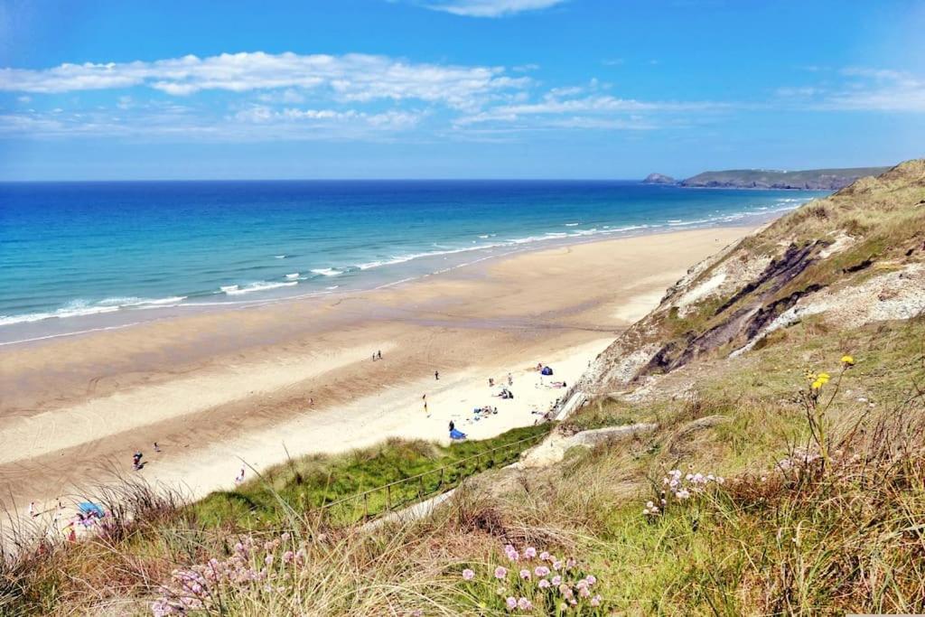 White Eden - Explore Cornwall From A Comfy Central Appartment سانت أوستيل المظهر الخارجي الصورة